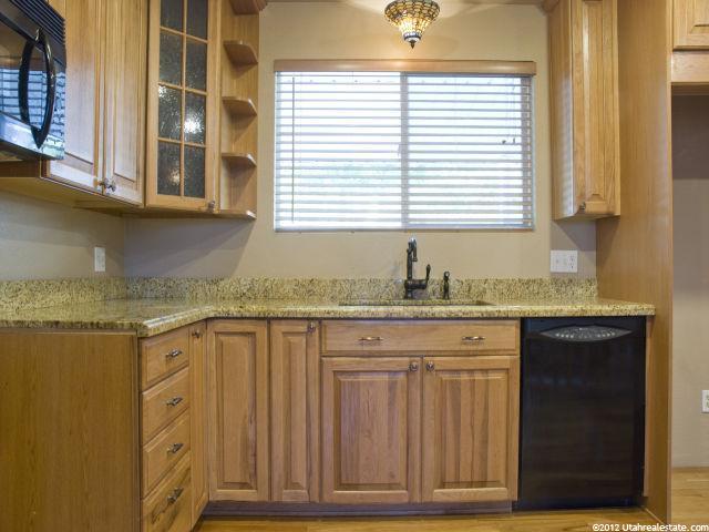 6732 E 1100 S, Huntsville, UT 84317 — photo 7