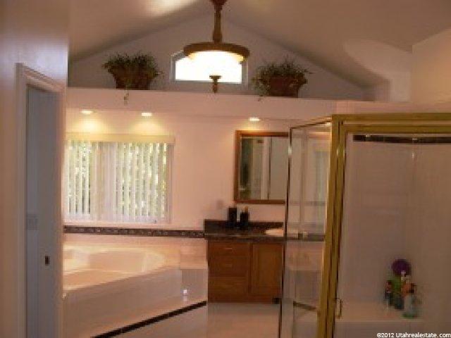 1766 E Shadow Ridge Cir S, Ogden, UT 84403 — photo 9