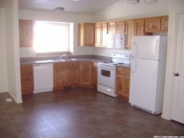 2581 W 1890 N, Clinton, UT 84015 — photo 3