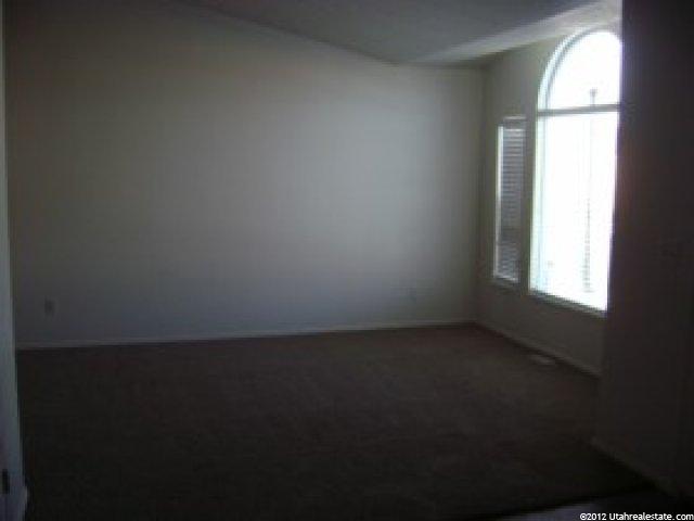2581 W 1890 N, Clinton, UT 84015 — photo 2