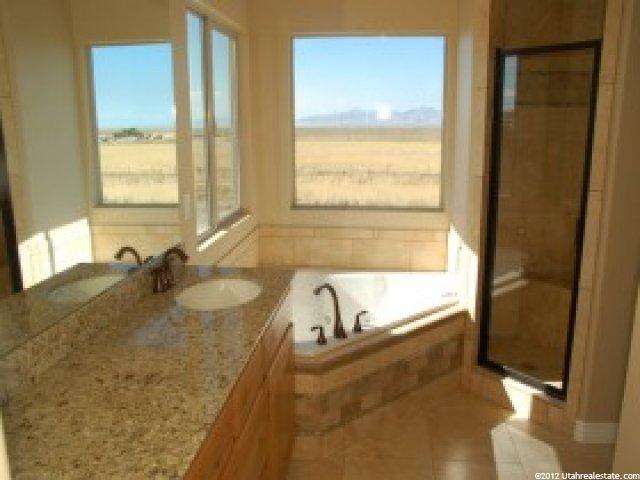 7316 Ridge Rd, Lake Point, UT 84074 — photo 6