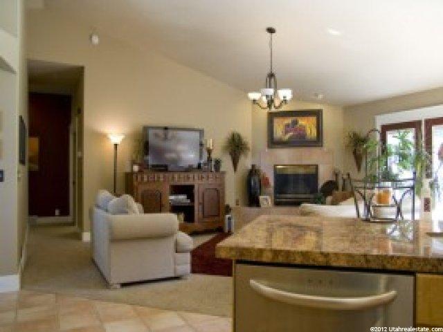 12511 S Bear Cub Cir E, Draper, UT 84020 — photo 6