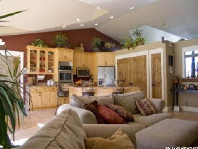 12511 S Bear Cub Cir E, Draper, UT 84020 — photo 7