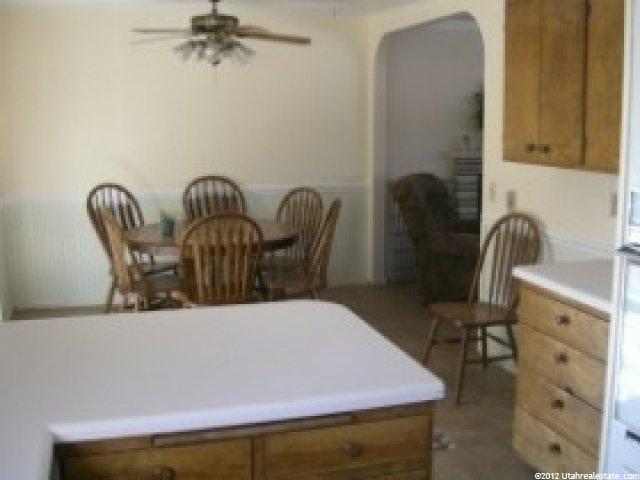 872 E Holly Ave, Murray, UT 84107 — photo 10