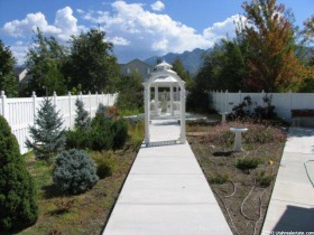 359 E Glen Croft S, Sandy, UT 84070 — photo 10