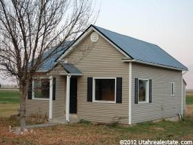 162 S Center St, Trenton, UT 84338