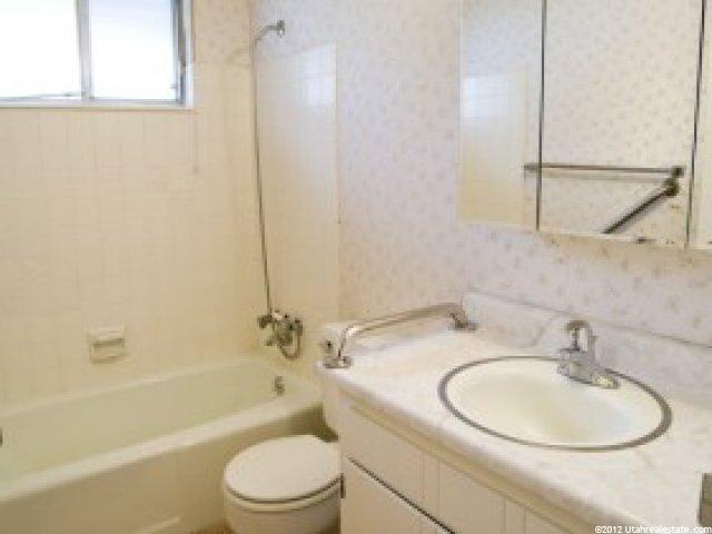746 S 750 E, Bountiful, UT 84010 — photo 2