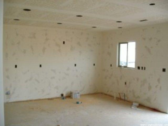 583 E 600 N, Vernal, UT 84078 — photo 2