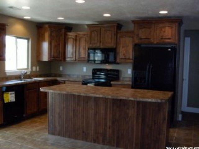 583 E 600 N, Vernal, UT 84078 — photo 3
