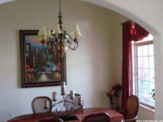 1122 S Emry Ct, Fruit Heights, UT 84037 — photo 12