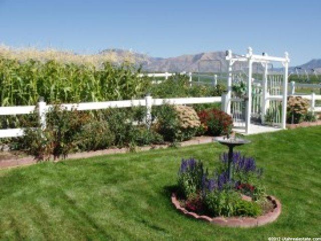 895 E Main St, Wellsville, UT 84339 — photo 8