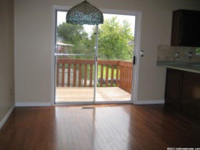 5582 S 3100 W, Roy, UT 84067 — photo 4