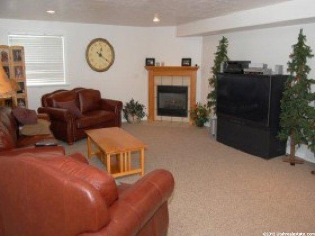 522 W 3900 N, Pleasant View, UT 84414 — photo 4