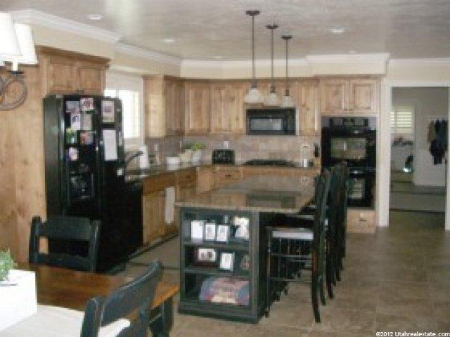 79 N 3425 W, Layton, UT 84041 — photo 2