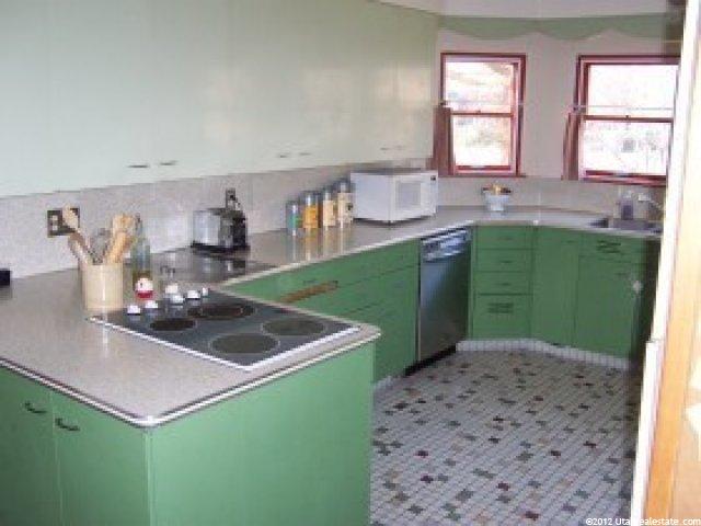 212 S 400 E, Springville, UT 84663 — photo 2