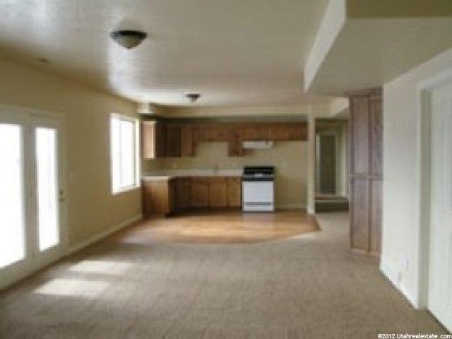 1630 E Beechwood Dr, Layton, UT 84040 — photo 2