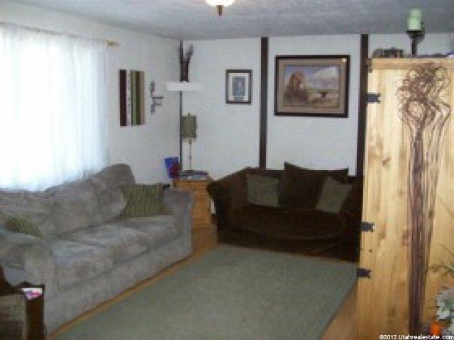 880 E 300 N, Roosevelt, UT 84066 — photo 5