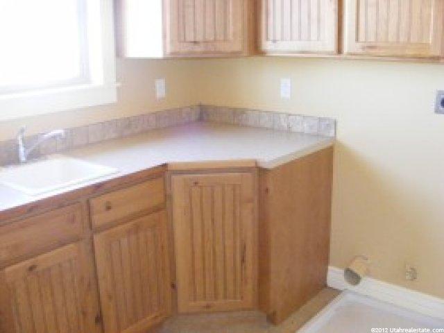 334 Paddock Ln, Kaysville, UT 84037 — photo 5