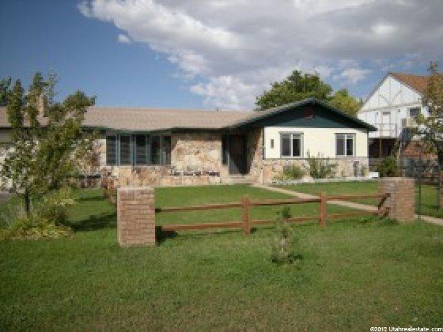 882 W 1200 S, Vernal, UT 84078 — photo 2