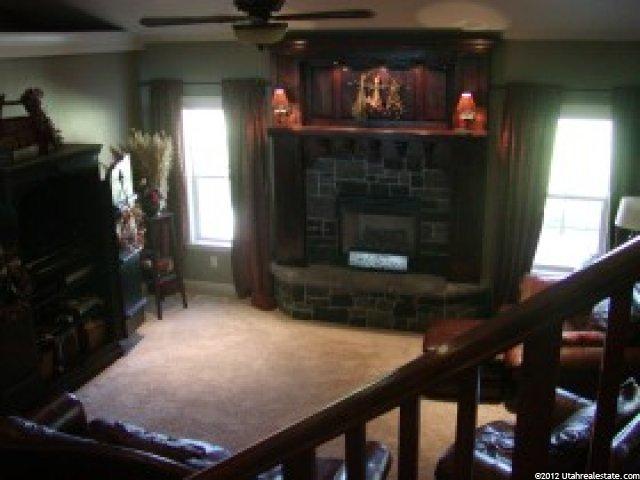 275 Edgehill Dr, Providence, UT 84332 — photo 4