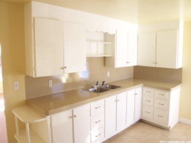 602 2nd St, Ogden, UT 84404 — photo 2