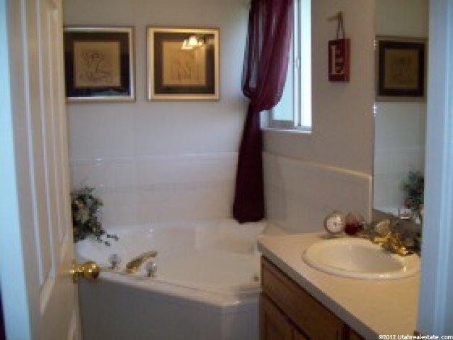 1318 N 1500 W, Farr West, UT 84404 — photo 5