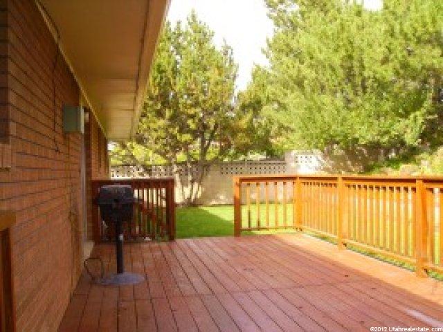 5048 S 2575 W, Roy, UT 84067 — photo 4