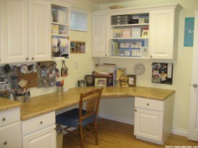 564 E 1600 S, Bountiful, UT 84010 — photo 11