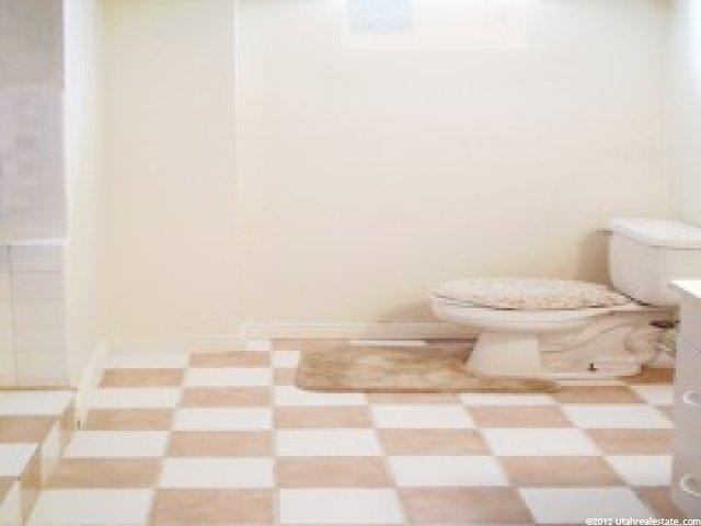 2454 Jackson Ave, Ogden, UT 84401 — photo 10