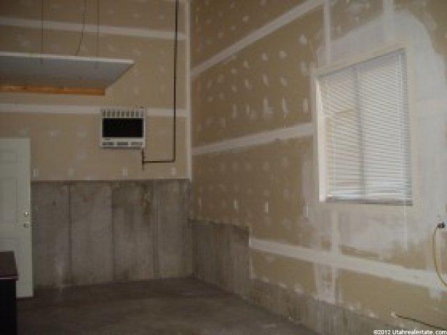 2198 Oak Ln, Layton, UT 84040 — photo 9