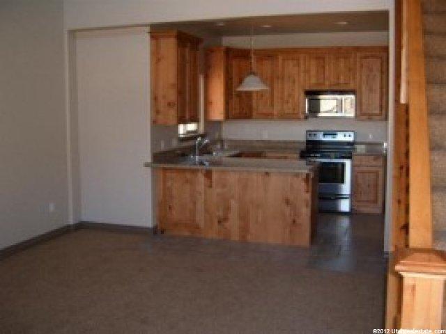 6689 Romans Ct, Midvale, UT 84047 — photo 4