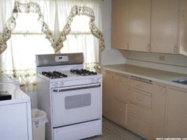 230 E North St, Grantsville, UT 84029 — photo 4