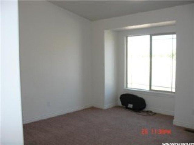 887 Pebblebrook Rd, Pleasant View, UT 84404 — photo 2