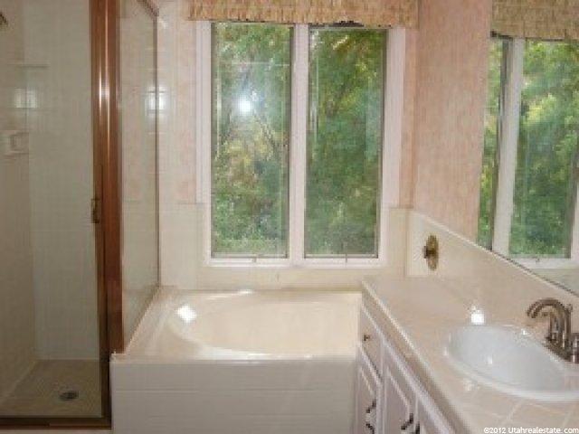 1755 Whispering Oaks Dr, Ogden, UT 84403 — photo 7