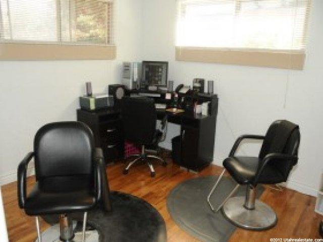 8445 S 1475 E, Sandy, UT 84093 — photo 8