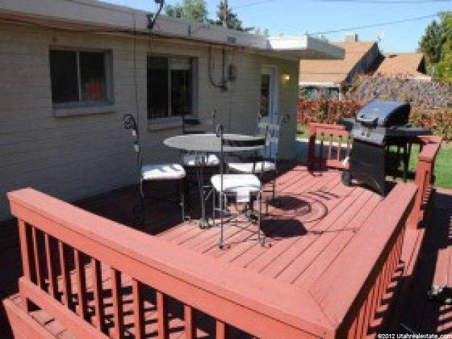 8445 S 1475 E, Sandy, UT 84093 — photo 9