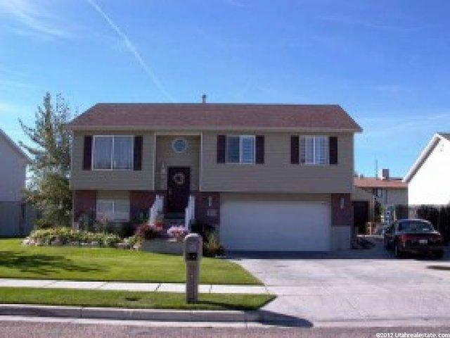 817 W 4200 S, Riverdale, UT 84405 — photo 3