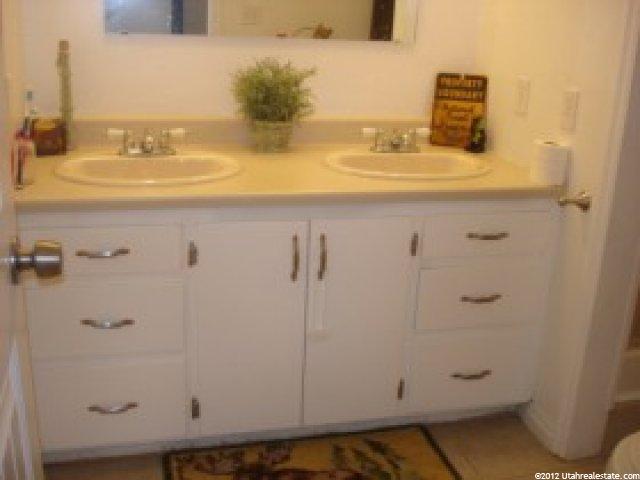 354 E Cannibal Rd, Cove, UT 84320 — photo 4