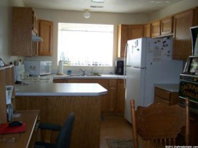 5084 S 3500 W, Roy, UT 84067 — photo 2