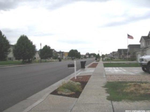2796 W 2300 N, Clinton, UT 84015 — photo 11