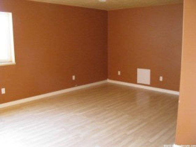2796 W 2300 N, Clinton, UT 84015 — photo 7