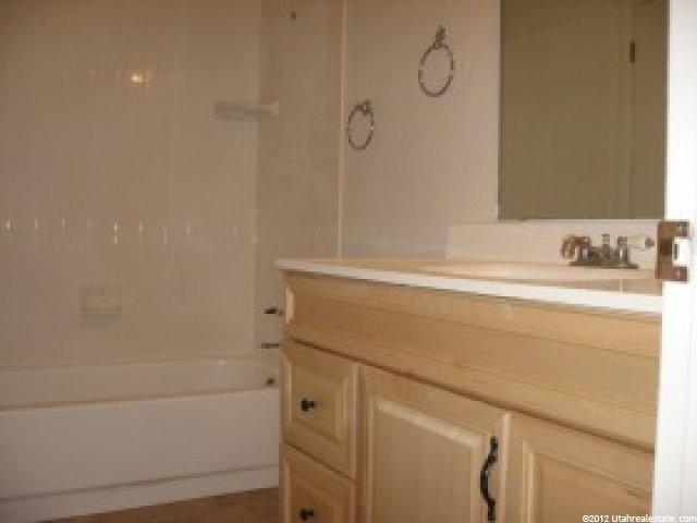 5575 W Snap Dragon, West Jordan, UT 84084 — photo 7
