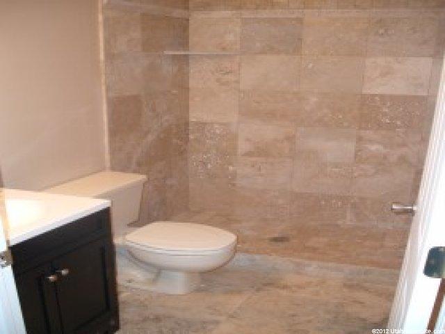 162 W 1675 N, Layton, UT 84041 — photo 2