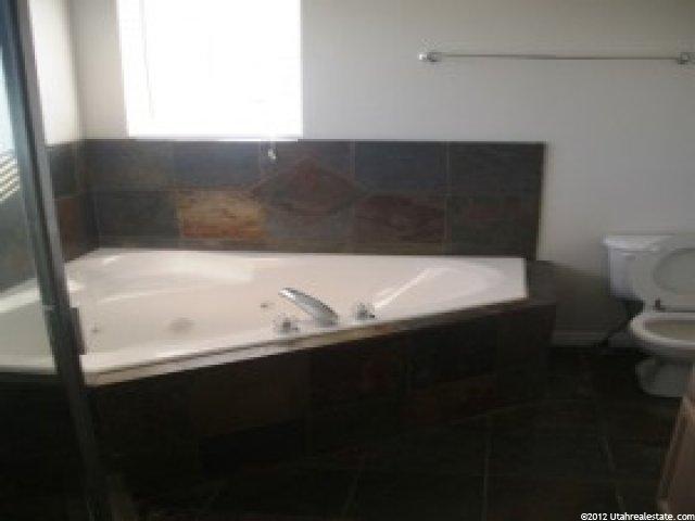 162 W 1675 N, Layton, UT 84041 — photo 7