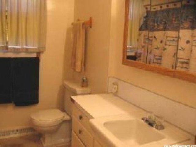 5140 S 2275 W, Roy, UT 84067 — photo 8