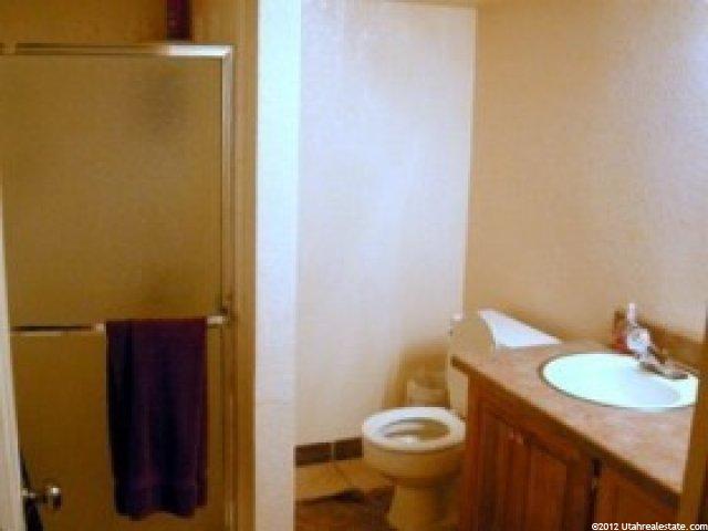 5140 S 2275 W, Roy, UT 84067 — photo 9