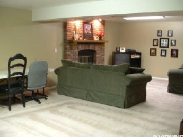1575 E Edgecliff Dr, Sandy, UT 84092 — photo 11