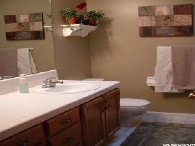 1575 E Edgecliff Dr, Sandy, UT 84092 — photo 8