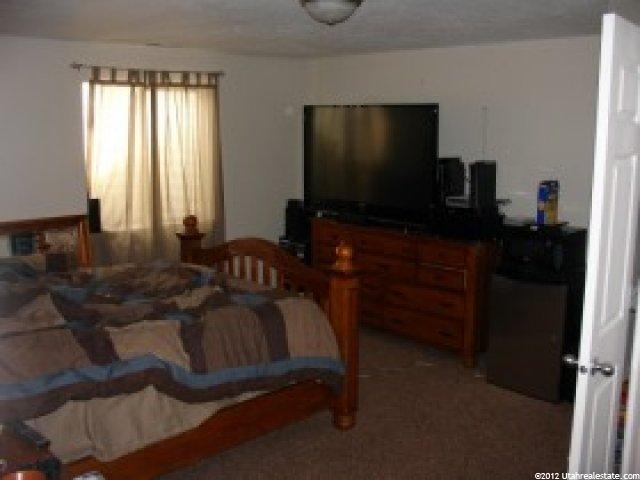 889 W 2010 S, Syracuse, UT 84075 — photo 11