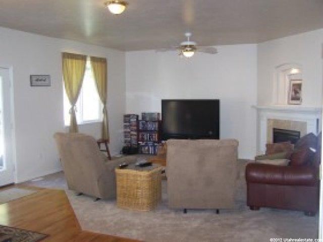 1542 N 2575 E, Layton, UT 84040 — photo 4